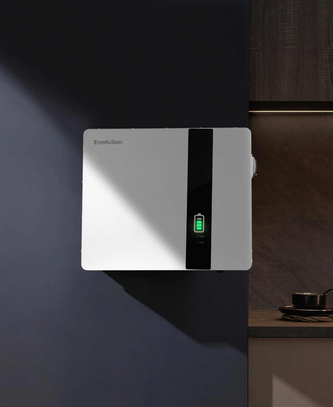 Enerlution LFP 5,0 kWh LiFePO4 LV Batterie für Goodwe, SoFar, Deye, Victron, Solis Wechselrichter